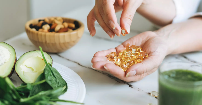 hand holding supplements